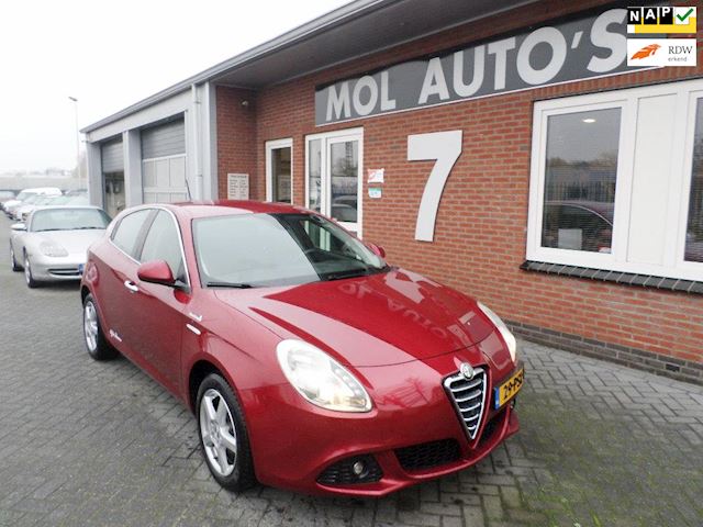 Alfa Romeo Giulietta occasion - Mol-Auto's