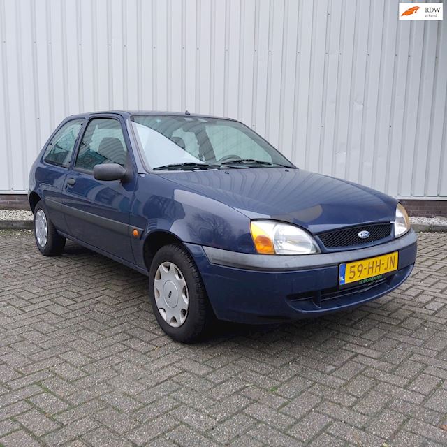 Ford Fiesta - 1.3 Classic/ 1e EIGENAAR/ Lage stand/ Nieuwe APK Benzine uit 2001 - www.degroeneautos.nl