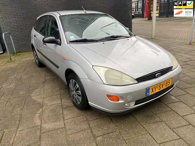 Ford Focus occasion - Binck Autobedrijf Rijswijk