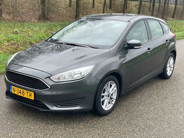 Ford Focus occasion - Lakerveld Auto's
