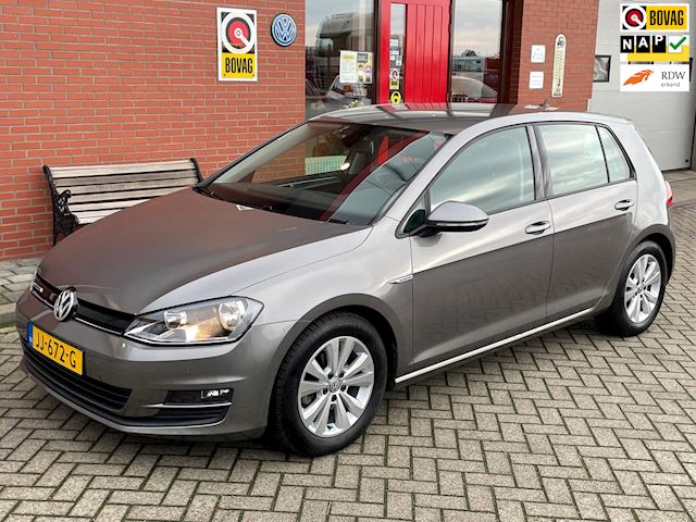 Volkswagen Golf 1.0 TSI Business Edition Connected Automaat