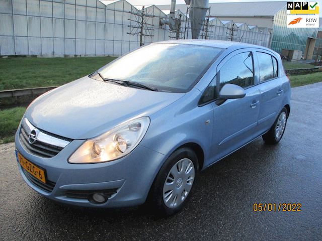 Opel Corsa 1.2-16V Cosmo 5 Drs met Airco