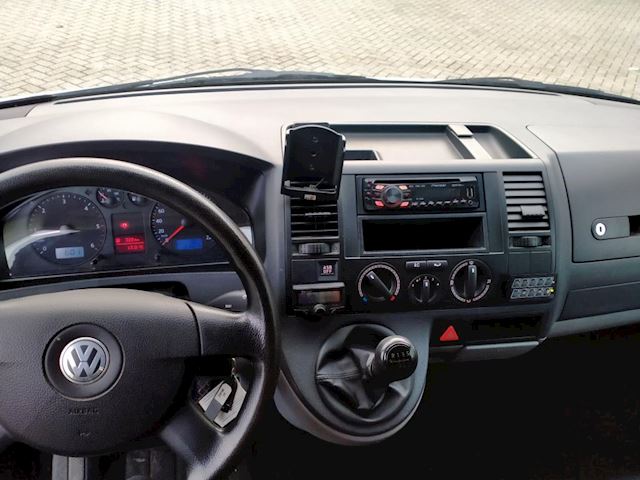Volkswagen Transporter 2.5 TDI 131PK AIRCO CAMERA PDC DUBBELE SCHUIFDEUR T EDITION