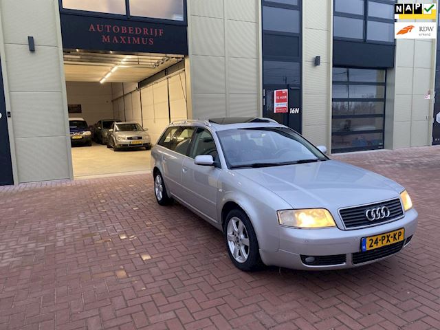 Audi A6 Avant 2.4 Pro Line MT / AUTOMAAT- DAK - TREKHAAK - NAVIGATIE *Youngtimer*