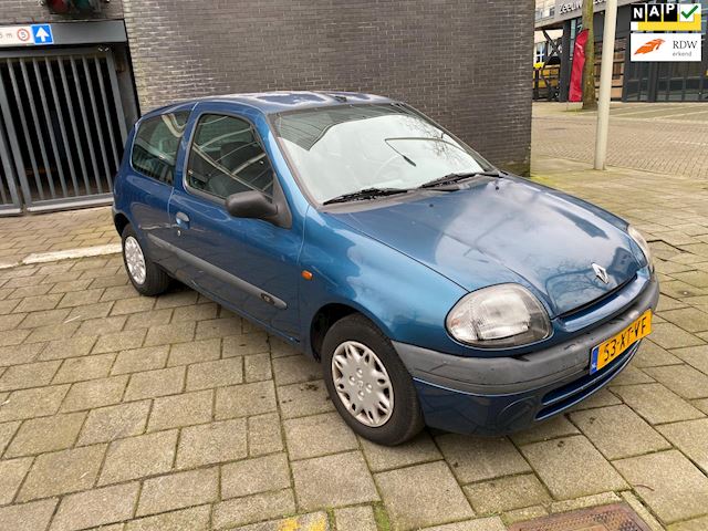 Renault Clio occasion - Binck Autobedrijf Rijswijk