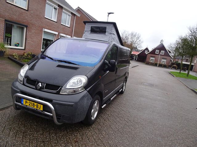 Renault TRAFIC 1200 L1H1 2.5 DCI 135 2.5 dCi L1 H1 7 personen op kenteken inr mog