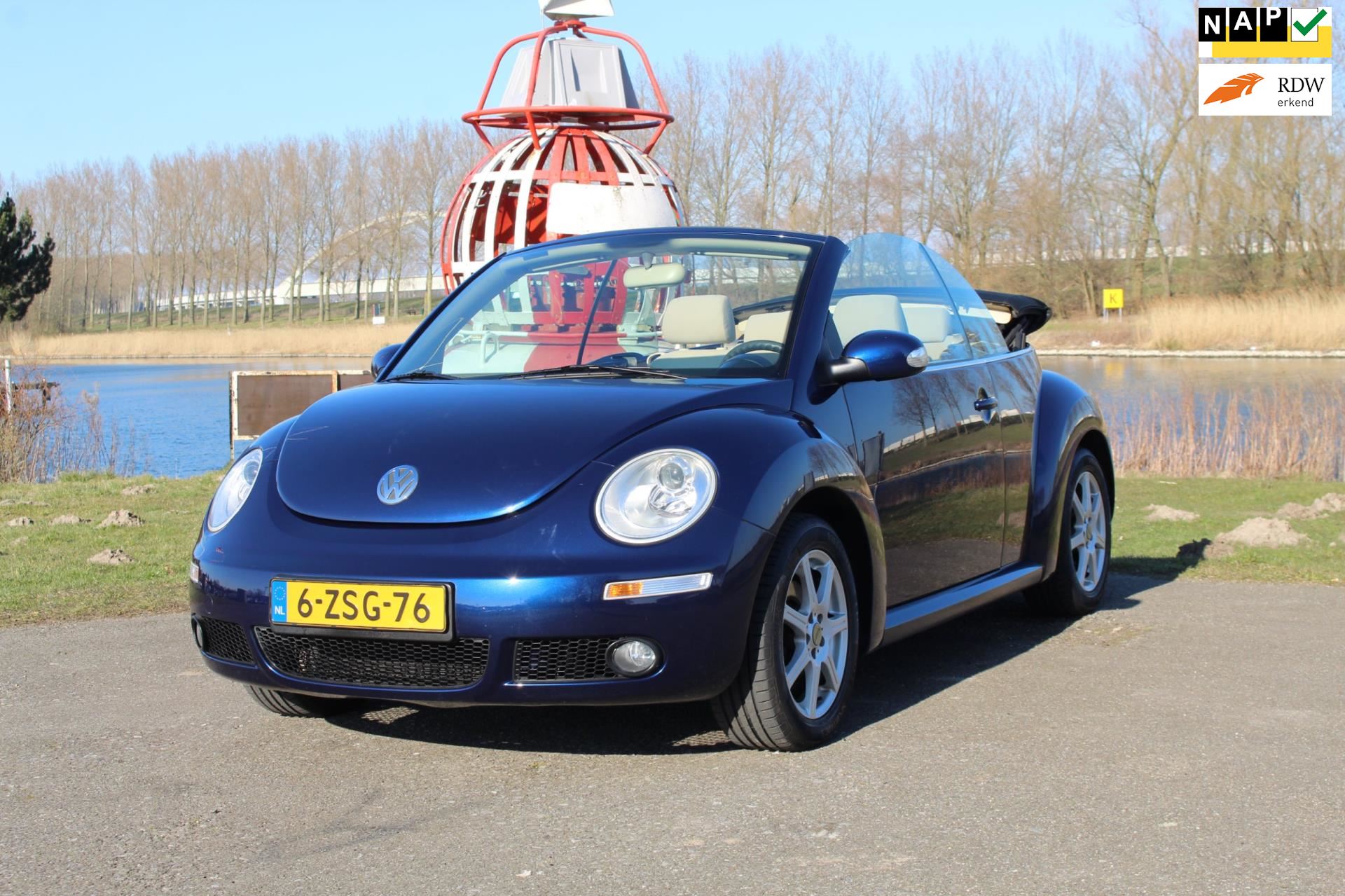 Volkswagen New Beetle Cabriolet occasion - Van Vliet Auto's