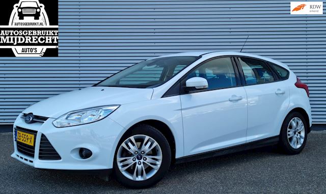 Ford Focus 1.0 EcoBoost Ambiente / 5-Drs / Airco / PDC / AUX / Stuurbediening Etc.