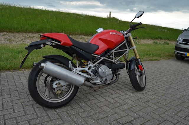 Ducati Monster M 600 