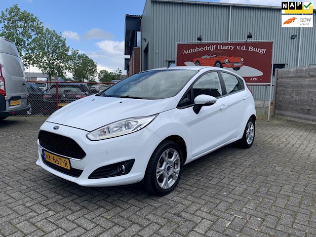 Ford Fiesta 1.0 Style Ultimate 80pk Airco | Navigatie | Cruise Control