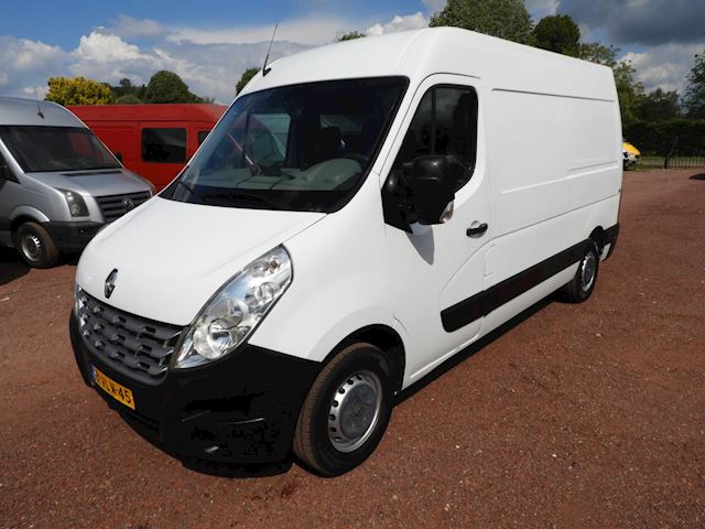 Renault Master T35 2.3 dCi L2H2 Airco / Cruise Control / Navigatie