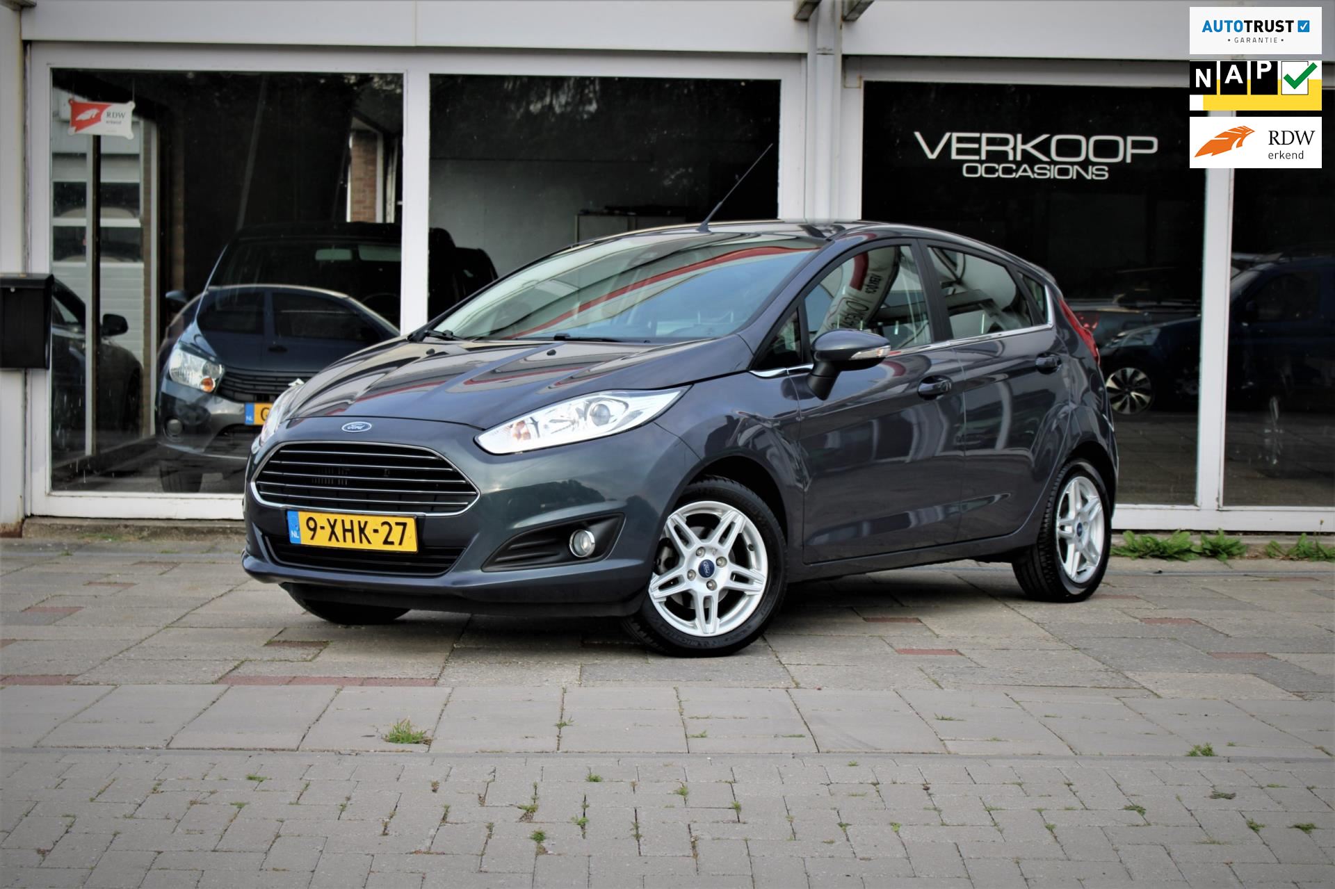 Ford Fiesta occasion - Black Cars