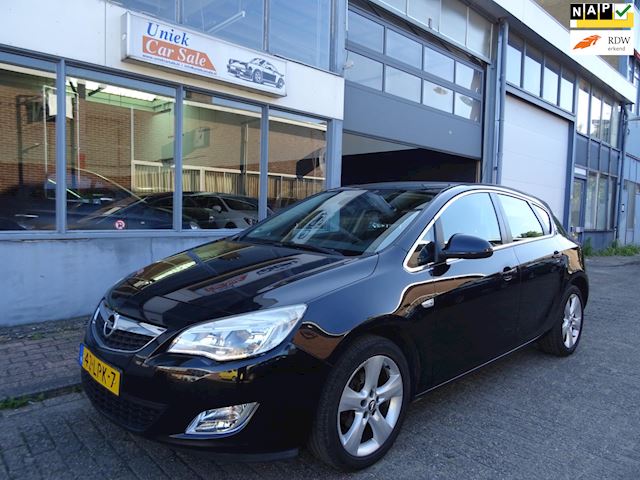Opel Astra 1.4 Turbo Edition
