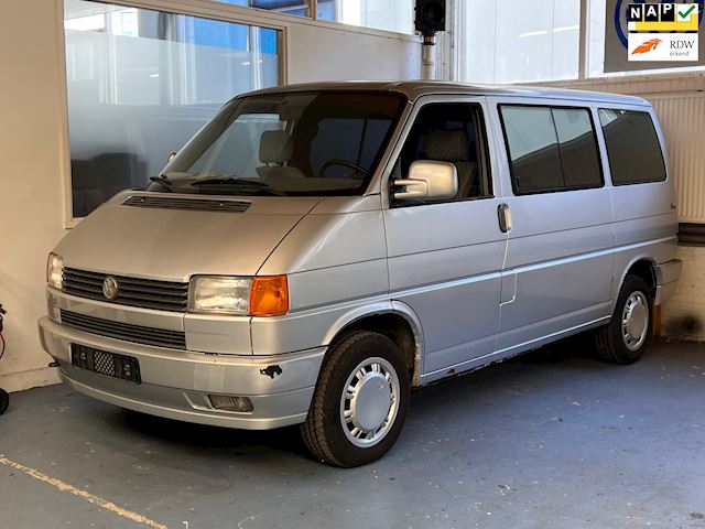 Volkswagen Transporter Multivan 2.5 benzine bj.1992 Automaat|Slaapbank.