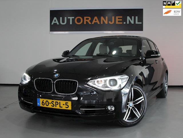 BMW 1-serie 118i Business, Automaat, Navi, Leer, Clima, Cruise, Xenon, PDC, NAP!!