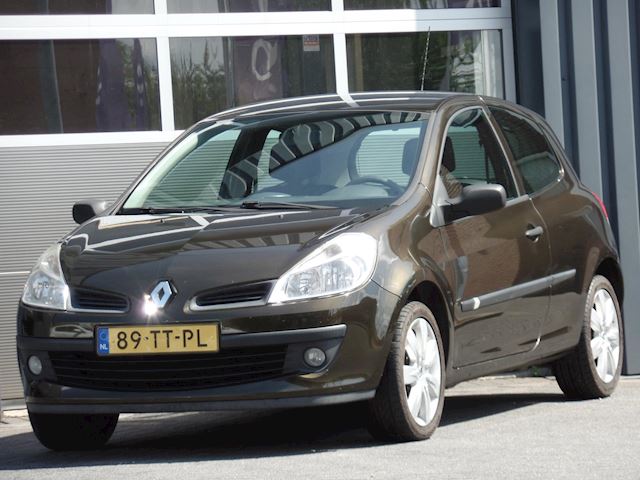 Renault Clio occasion - Auto Veldzicht