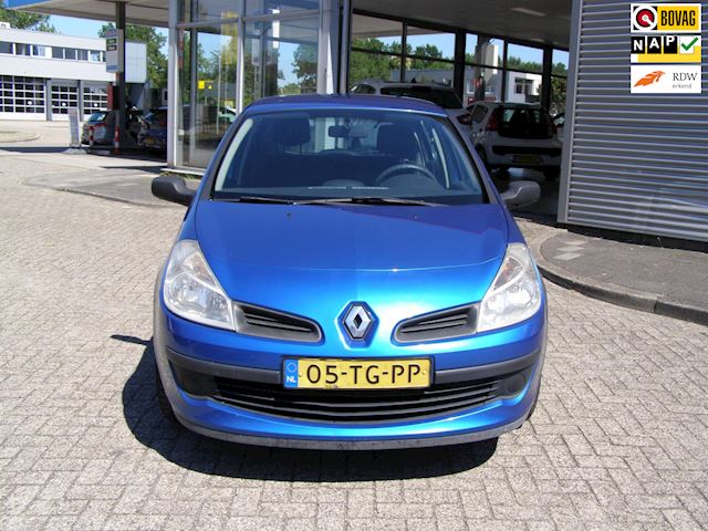 Renault Clio 1.5 dCi Expression met airco