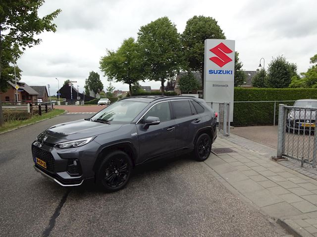 Suzuki Across 2.5 Plug-in Hybrid Style 310 PK // Trekhaak afneembaar // Demo auto // Zwarte Velgen // Rijklaarprijs!