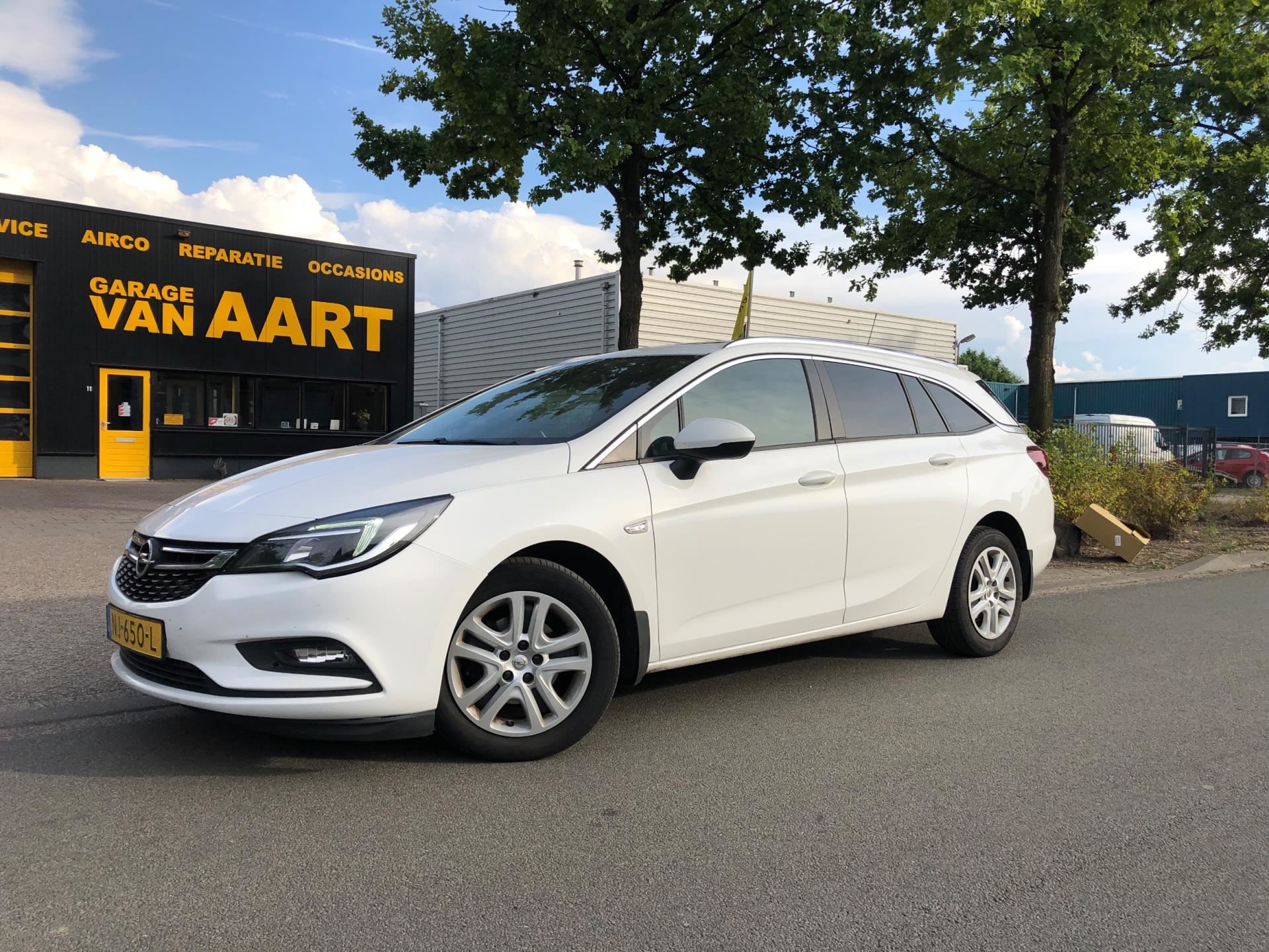 Opel Astra Sports Tourer occasion - Garage van Aart