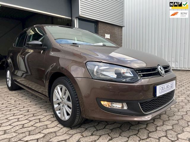 Volkswagen POLO 1.2-12V STYLE //AIRCO//5DRS//CRUISE CONTROL//PDC