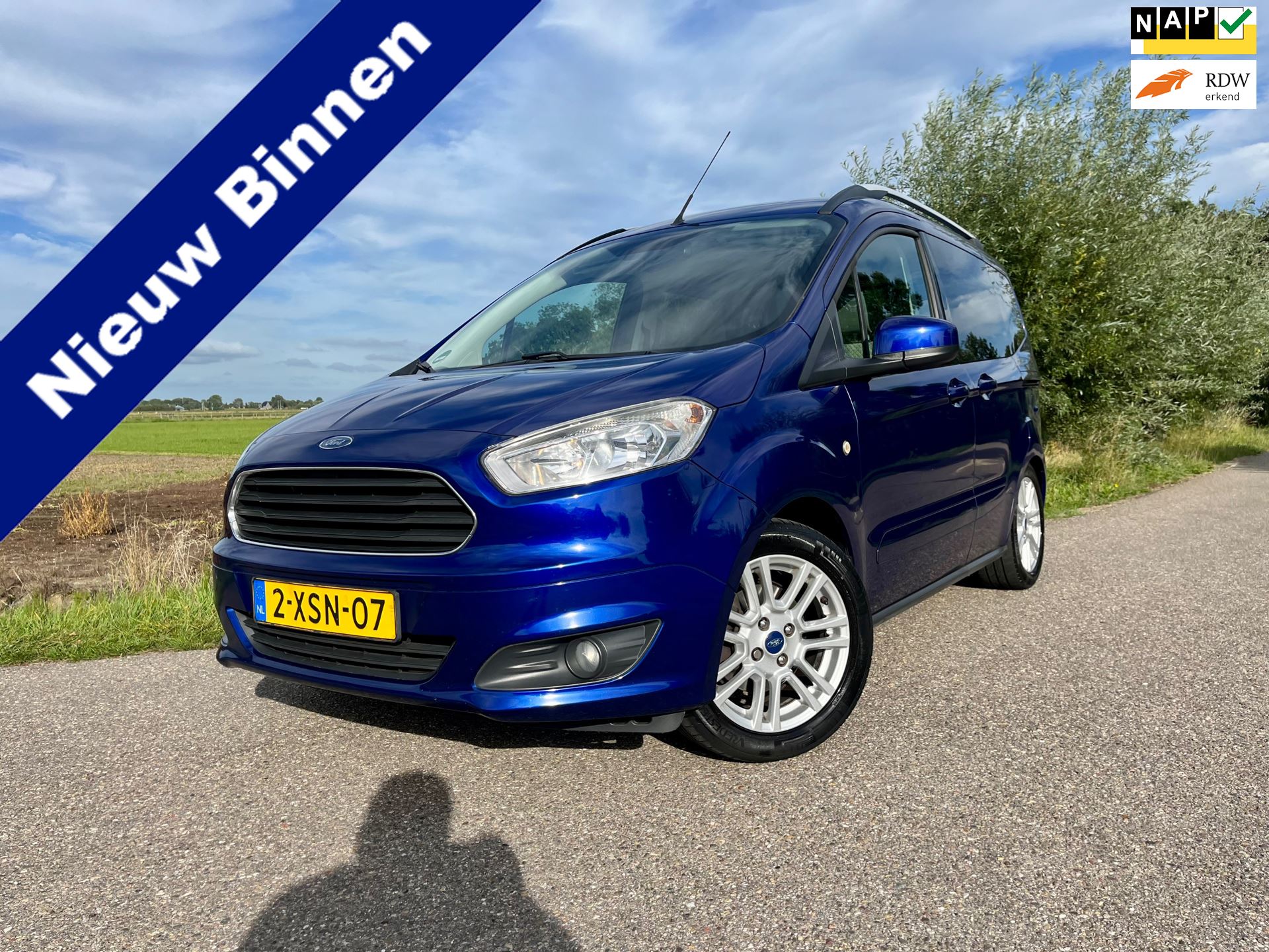 Ford Tourneo Courier occasion - Favoriet Occasions