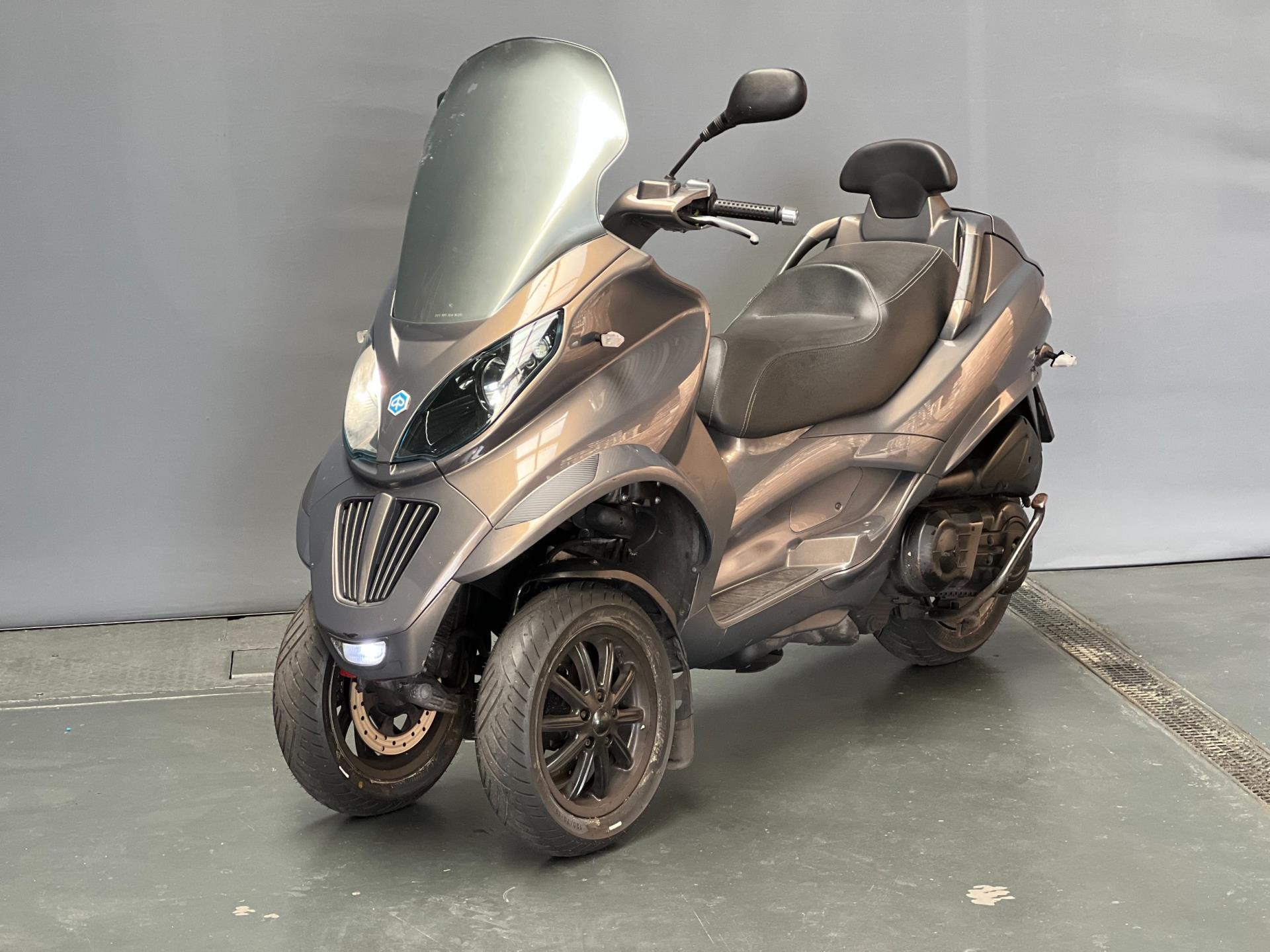 Piaggio Scooter - 400 LT MP3 Voetrem B Rijbewijs Led Benzine Uit 2010 ...