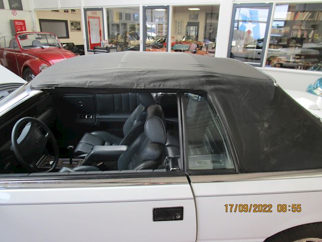 Chrysler LeBaron 2.2 Turbo Convertible 