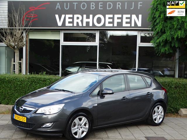 Opel Astra 1.6 Selection - AIRCO - CRUISECONTROL - APK TOT 08/2023 !!