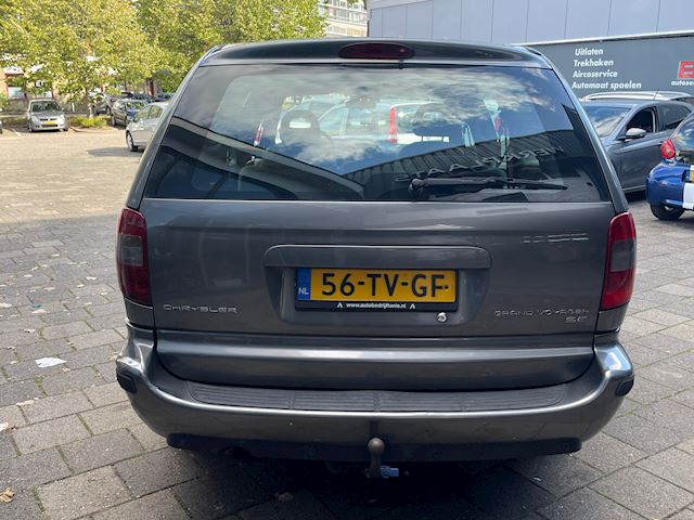 Chrysler Grand Voyager 3.3i V6 SE Luxe | Clima | Navi | Automaat | 7 PERS