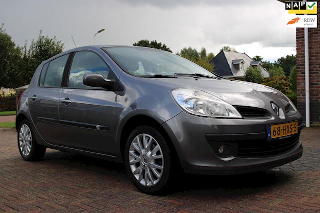 Renault Clio 1.2 TCE Collection | Cruise | Trekhaak | Airco | 94.952KM NAP! |