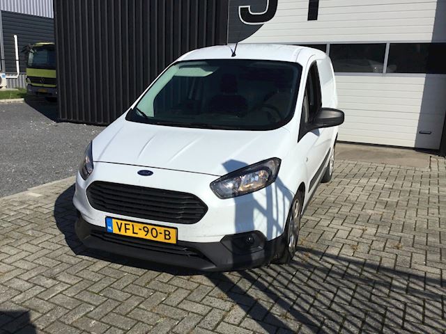 Ford Transit Courier occasion - DV Trading