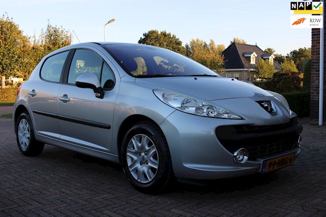Peugeot 207 1.4 VTi Sublime |Frisse Banden | Cruise | Climate | 5DRS |