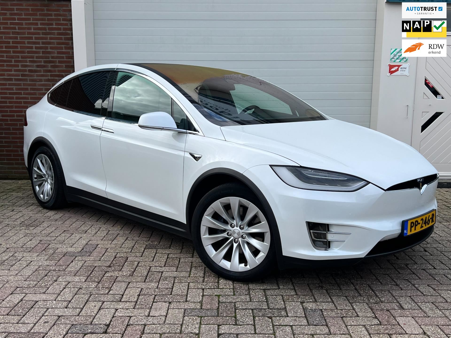 Onderverdelen huurling Fantasierijk Tesla Model X - 75D Base 6p. AWD / AutoPilot / BTW / 1e EIG. Elektrisch uit  2017 - www.md-automobielen.nl