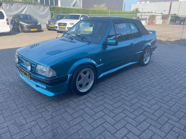 Ford Escort Cabriolet occasion - Garagebedrijf Udo