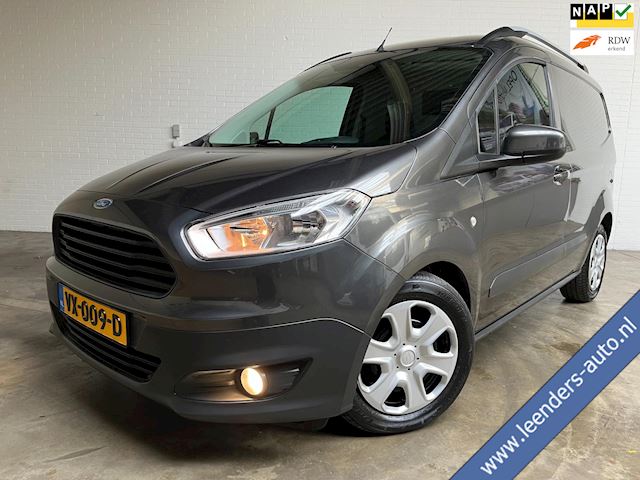Ford Transit Courier occasion - R. Leenders Auto's