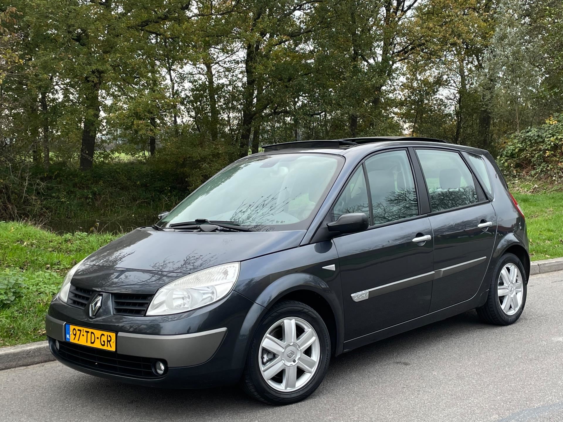 Zonnebrand adopteren Feodaal Renault Scénic - 2.0- 16V Tech Line LPG- G3 AUTOMAAT AIRCO/ PANO/ KEYLESS  ENTRY- GO | NETTE AUTO ! LPG uit 2006 - www.firstautoplaza.nl