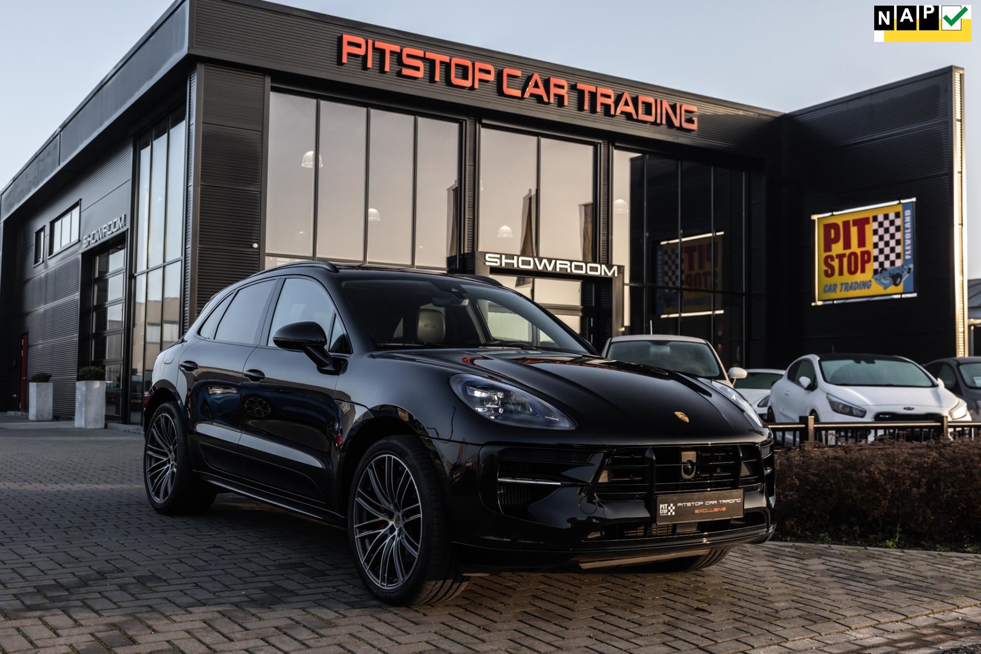 Porsche Macan occasion - Pitstop Car Trading B.V.