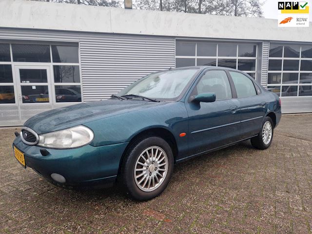 Ford Mondeo occasion - Hoeve Auto's
