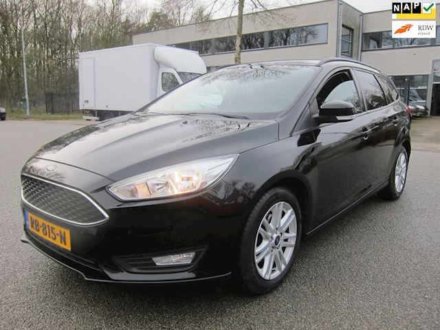 Ford Focus Wagon 1.5 TDCI Titanium CLIMA TREKHAAK NAVI 124500 KM