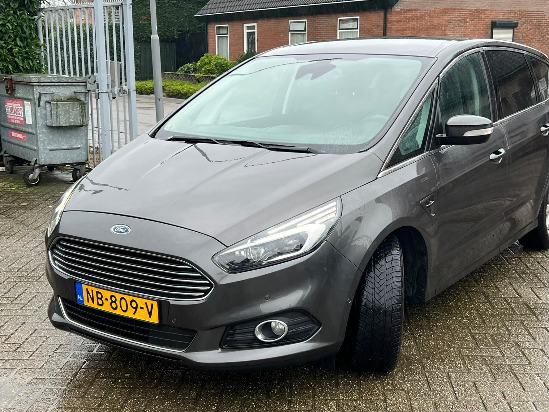Ford S-Max occasion - DDM Export B.V.