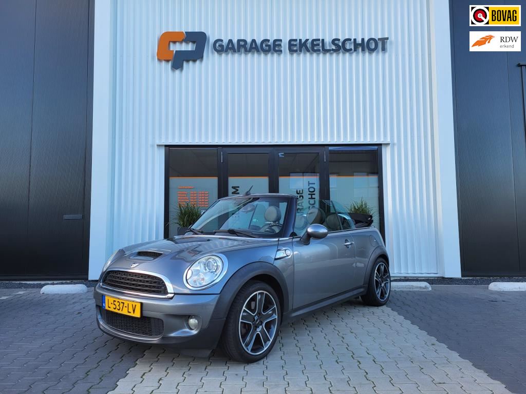 Mini Mini Cabrio occasion - Garage Ekelschot BV