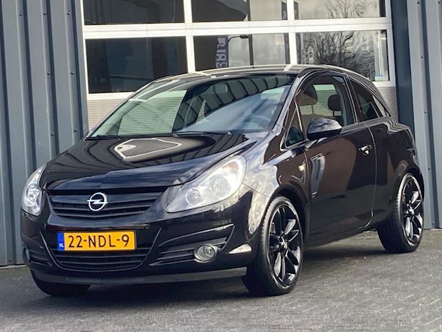 Opel Corsa 1.4-16V Color Edition Airco Cruise controle Lm Velgen