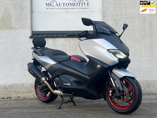 Yamaha Scooter TMAX SX ABS | T Max | Akrapovic | Sportruit | ABS | TCS