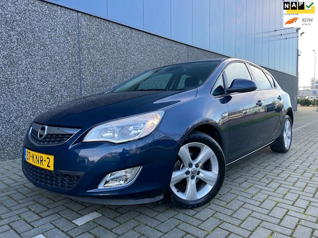 Opel Astra 1.6 Edition/ Dealer ondh/1ste eigen/Nieuwe APK