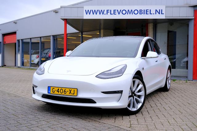 Tesla Model 3 occasion - FLEVO Mobiel