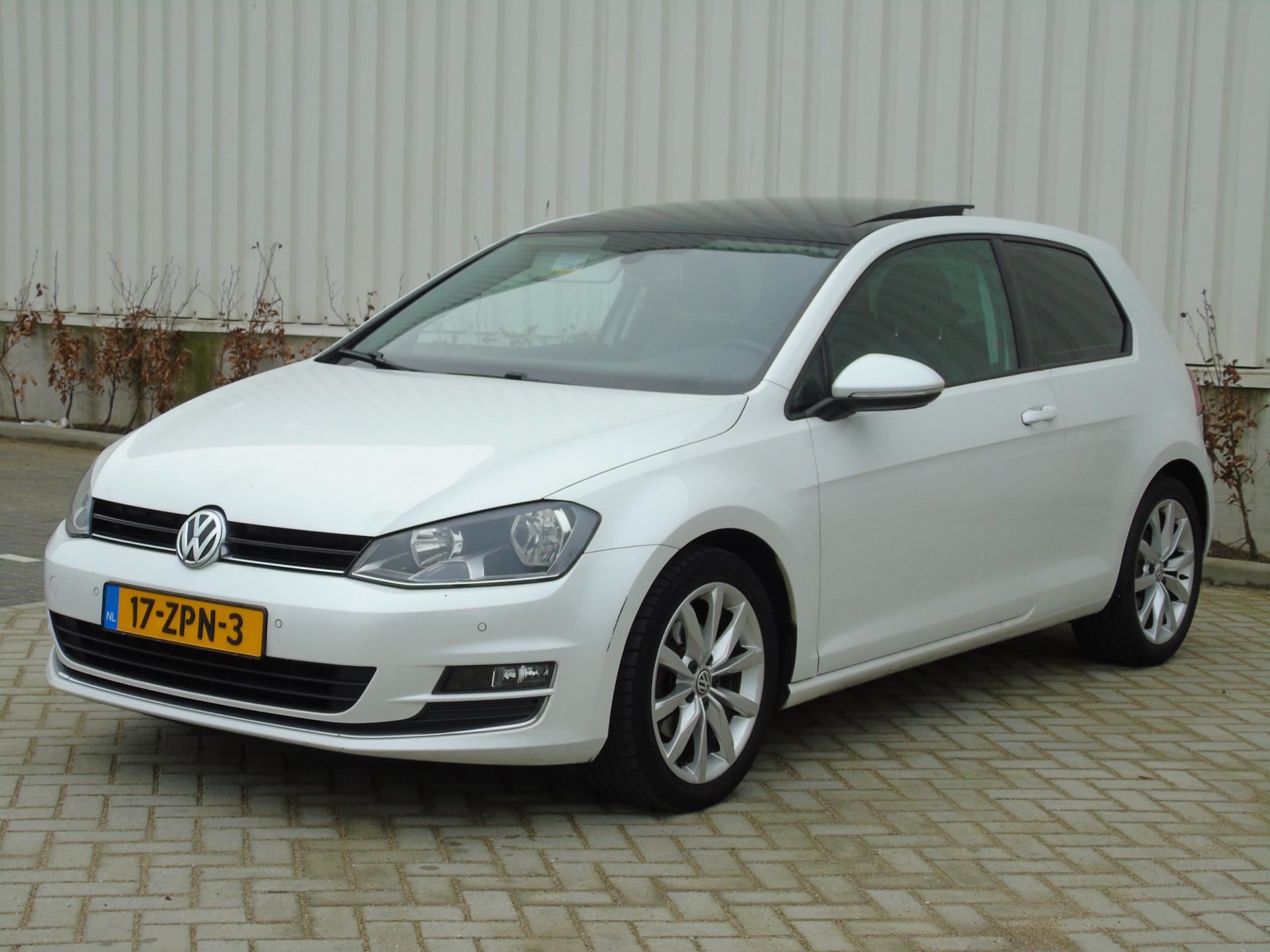 Volkswagen Golf occasion - van Dijk auto's