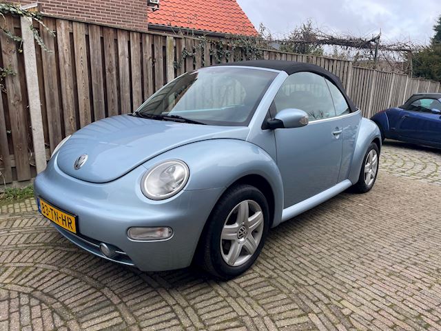 Volkswagen New Beetle Cabriolet 2.0 Turijn