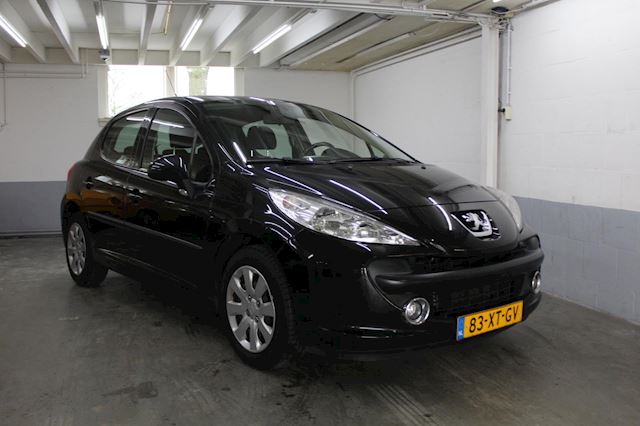 Peugeot 207 1.4 VTi XS SUPER NETTE STAAT !!