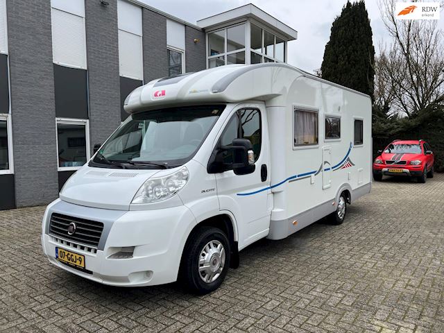 Adria Coral s occasion - Van de Haar Caravans