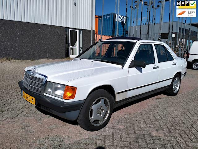 Mercedes-Benz 190-serie 2.0 E AUTOMAAT LPG LEER 1986